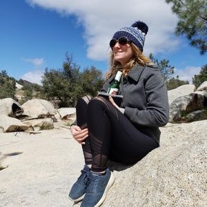 Meet your Posher, Laura